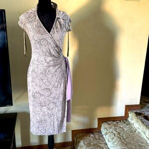 0517 Diane Von Furstenberg kye wrap dress sz 2